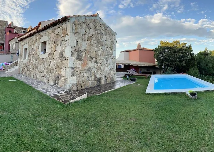 Jasmine Smeralda Willa Cala Bitta